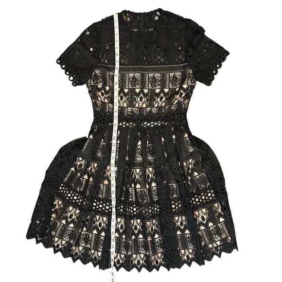 Alexis Lula Guipure Lace Eyelet Short Sleeve Mini Dress Black Women’s Medium - Picture 11 of 11